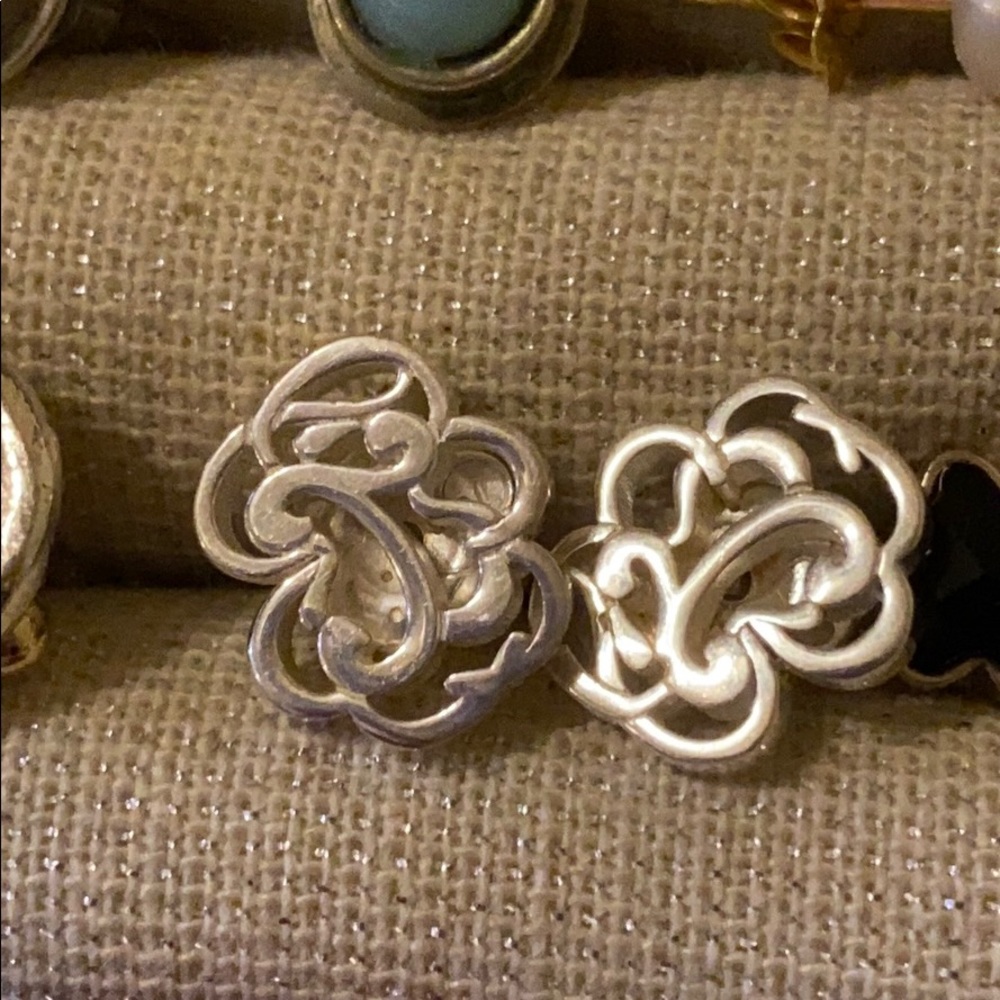 Rubric silver earrings